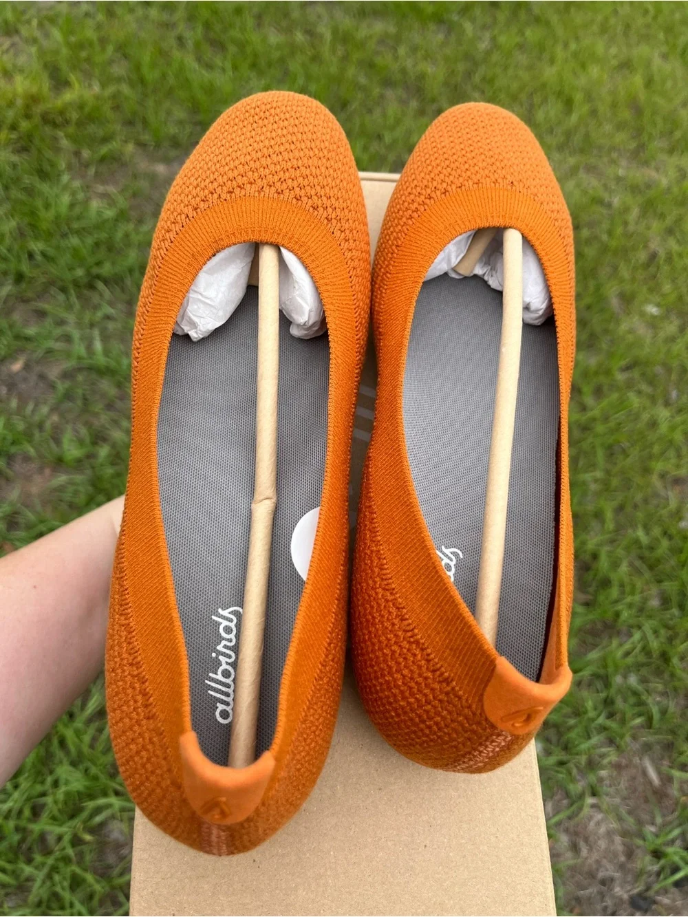 New In Box Allbirds Women’s Tree Breezer Flats in Honey Rust Size 7, 8.5,9.5